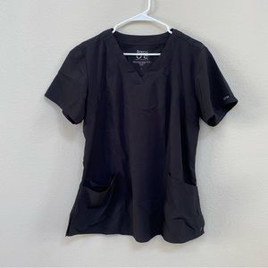 Barco One | Racer 4 Pocket Scrub Top in Black